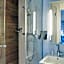 Best Western Plus 61 Paris Nation Hotel