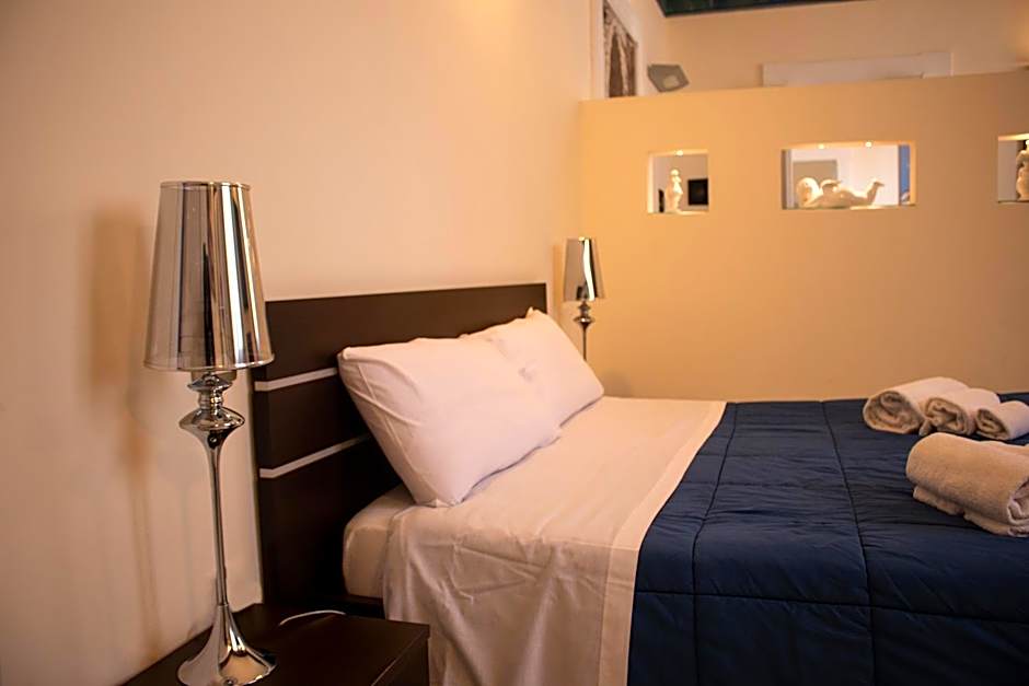 Apollo Suites