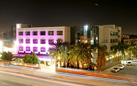 Garden Suite Hotel