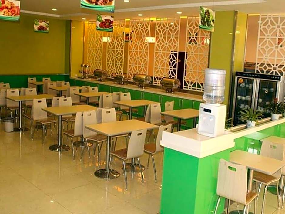 GreenTree Inn Liangyungang Donghai New Bus Station Express Hotel