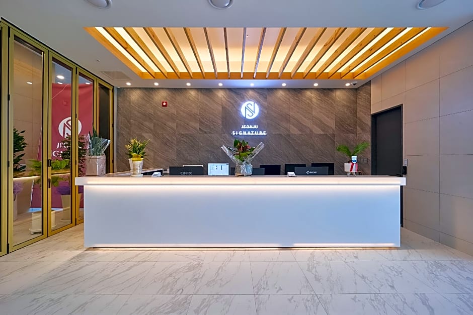 Jeonju Signature Hotel