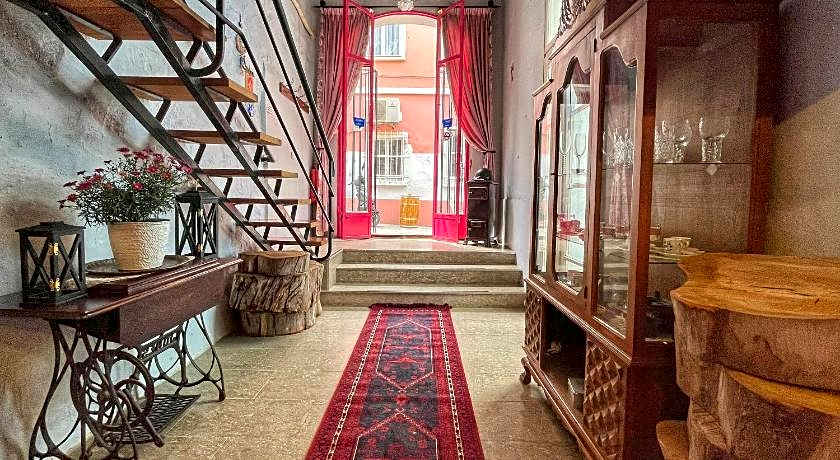 Eolya Konuk Evi