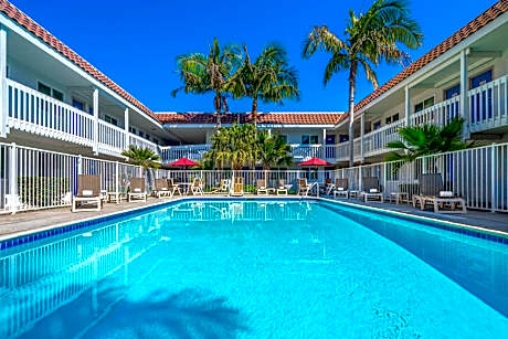 Studio 6 Suites Carpinteria, CA Santa Barbara South