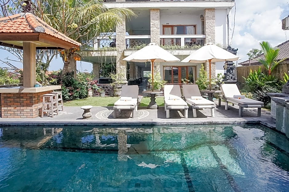 Agung Homestay Canggu by ZUZU