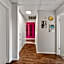 Beverly Hills Chic 2 bed 2bath with Patio and Parking 309