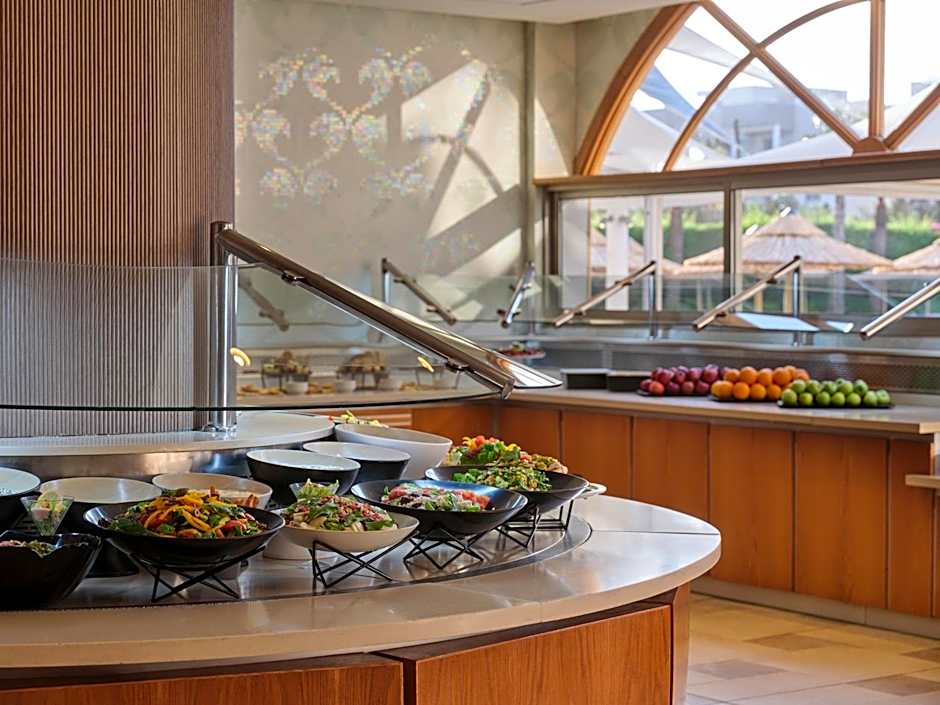 Atlantica Oasis Hotel