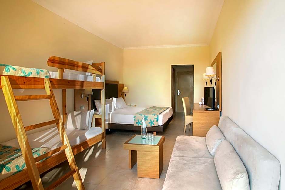 Sol Cosmopolitan Rhodes