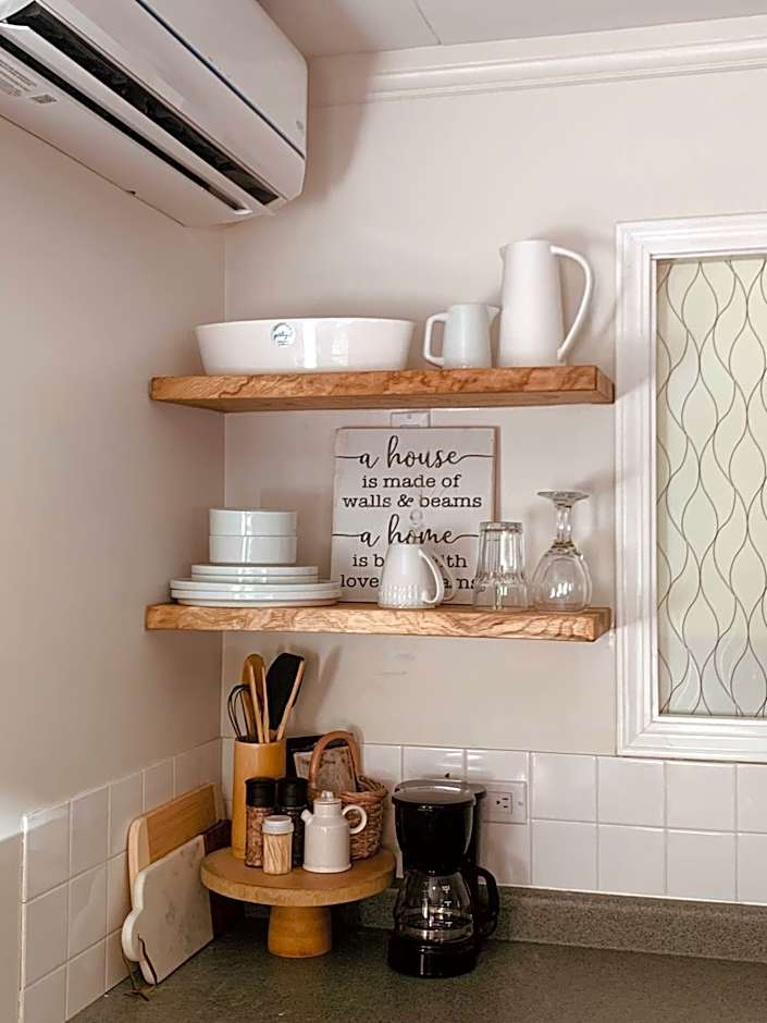 Barefoot Villas and Retreat