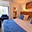Rebetiko Hotel                                                             