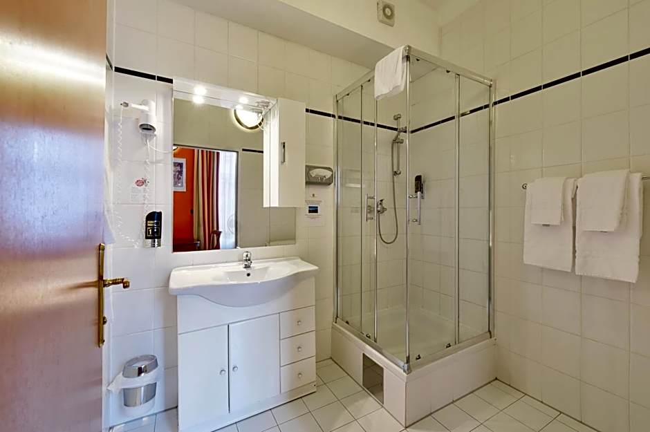 Garten- und Kunsthotel Gabriel City