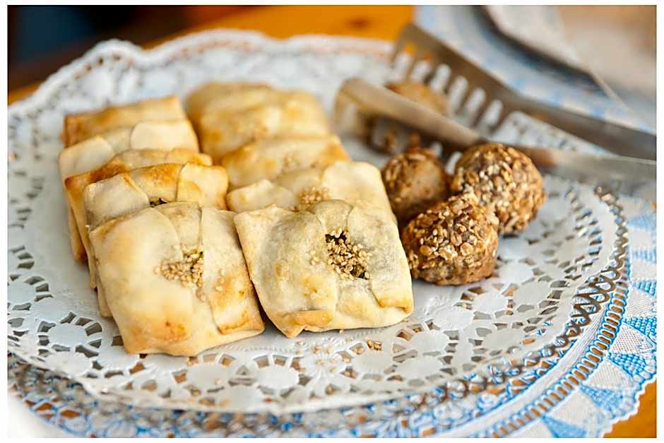 Tree of Life Art Hotel