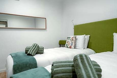 Douro Garden - Authentic Portuguese Guesthouse