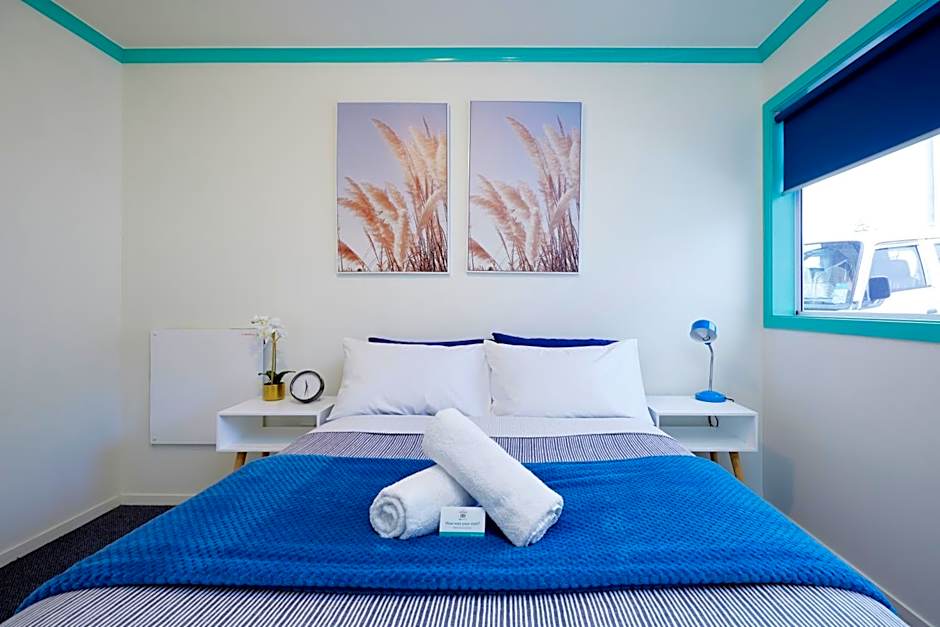 Pacific Coast Lodge and Backpackers