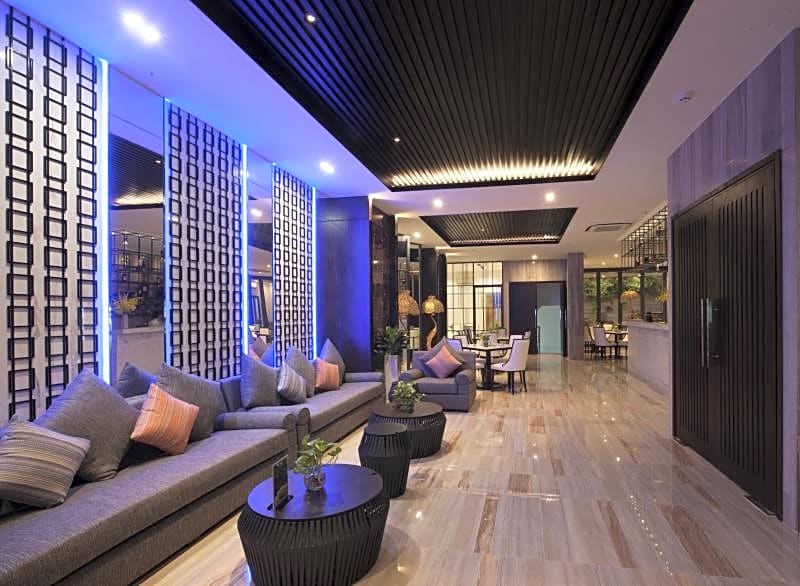 Sunrise Central Hotel