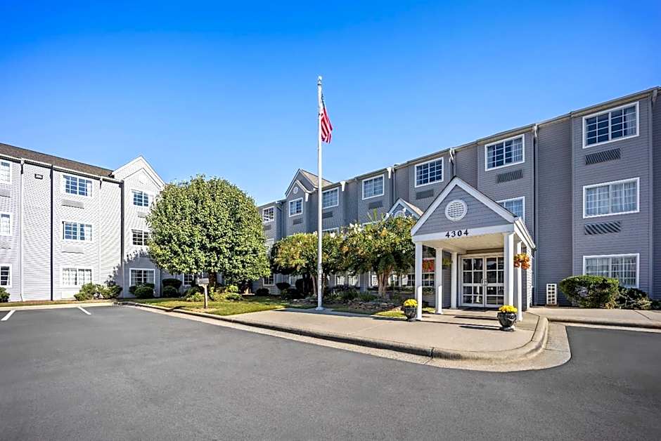 Microtel Inn & Suites by Wyndham Greensboro