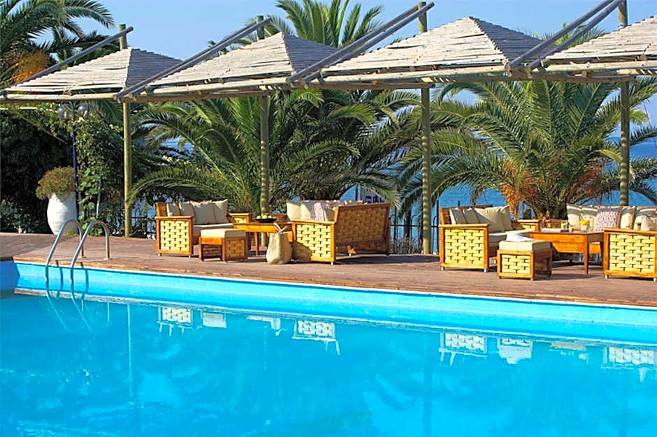 Kamari Beach Hotel