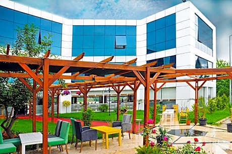 Standard suite family