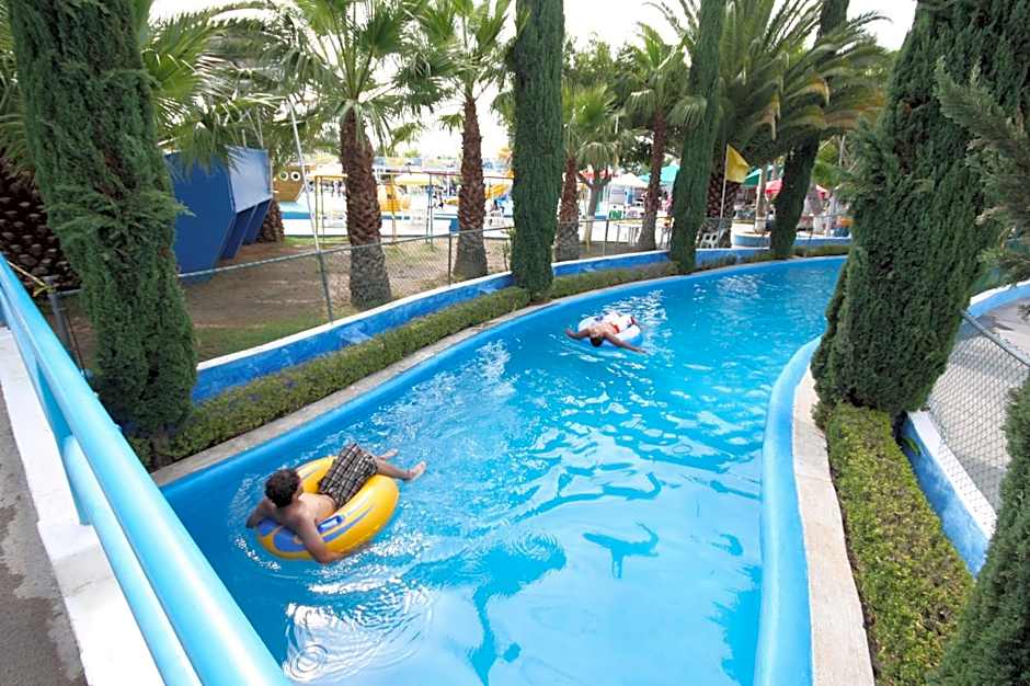 Hotel Splash Inn