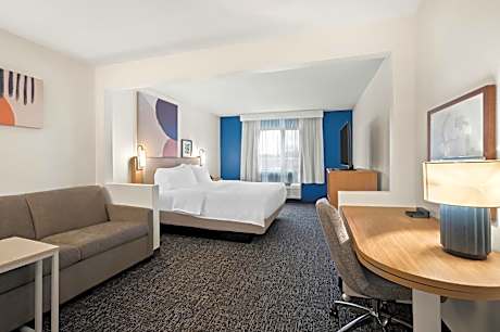 King Room with Sofa Bed - Non-Smoking