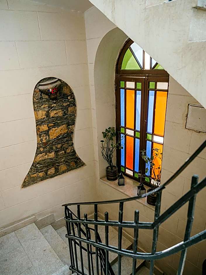 Gamaleya Boutique Hotel