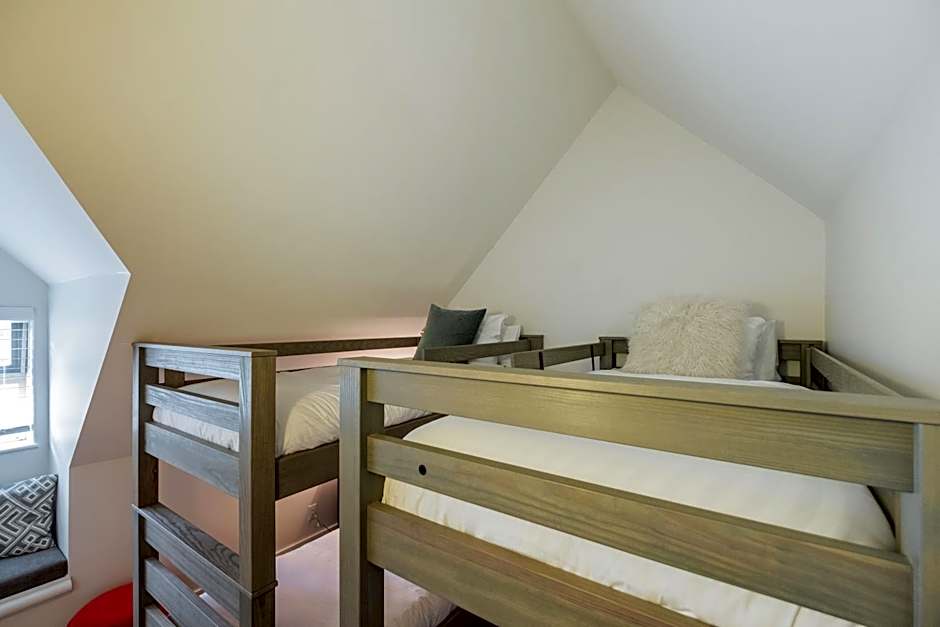 Lake Placid Lodge by Outpost Whistler