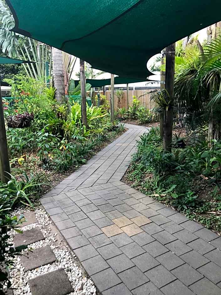 Reef Gateway Apartments