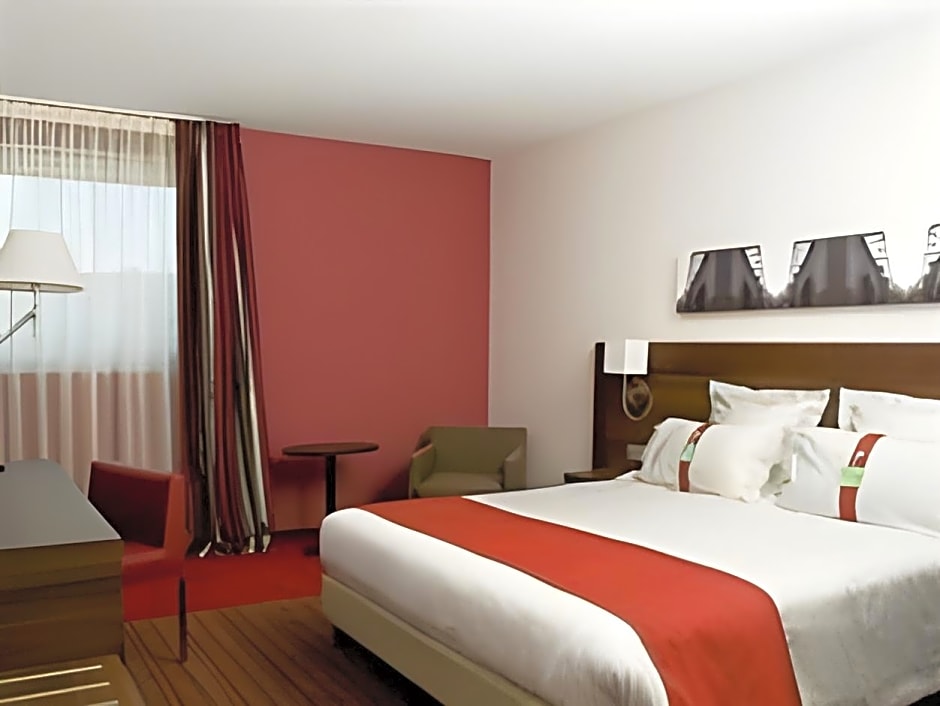 Photo 1 of 1 of Business 1 King Bed Suite