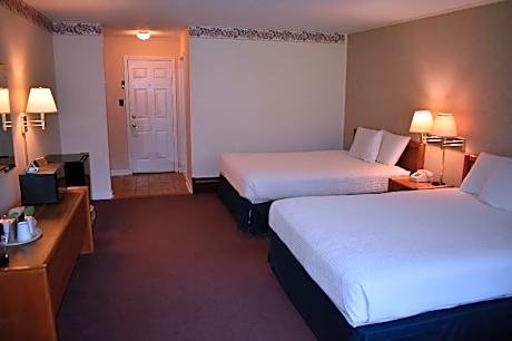 Country Club Motel