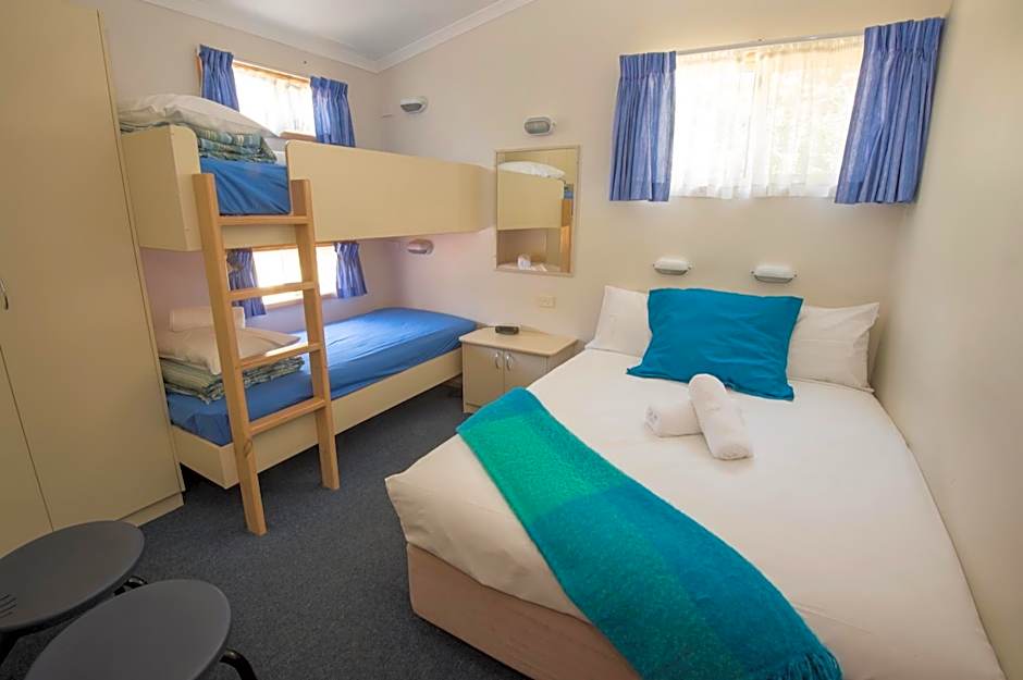 The Lakes Beachfront Holiday Park