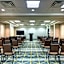 Holiday Inn & Suites Atlanta Airport North By IHG