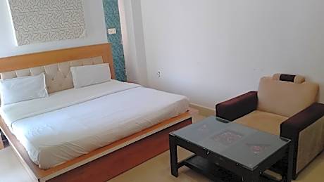 Oyo Hotel Corinthians