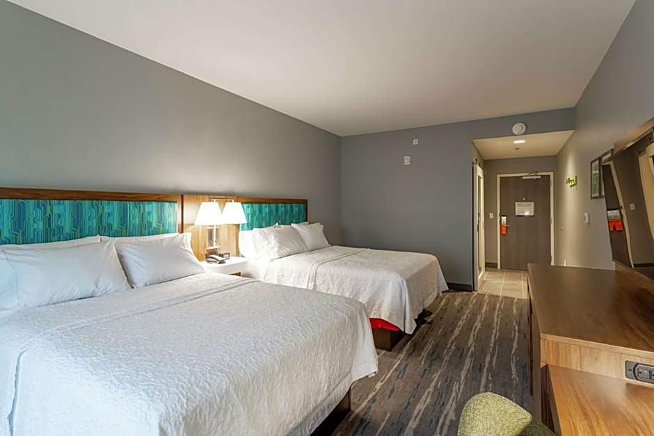 Hampton Inn By Hilton Madison, OH