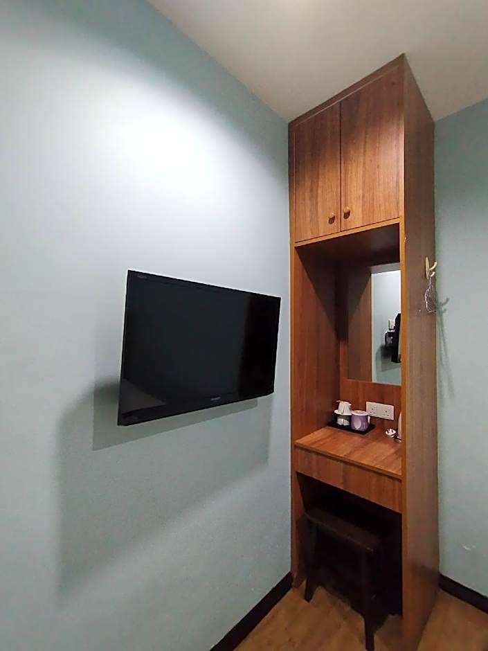 AMBASSADOR LABUAN VIEW HOTEL