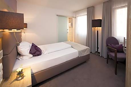 Comfort Single Room