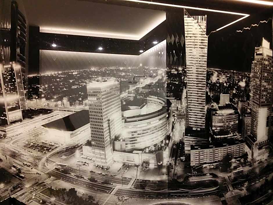 Platinum Towers Country 2 Country