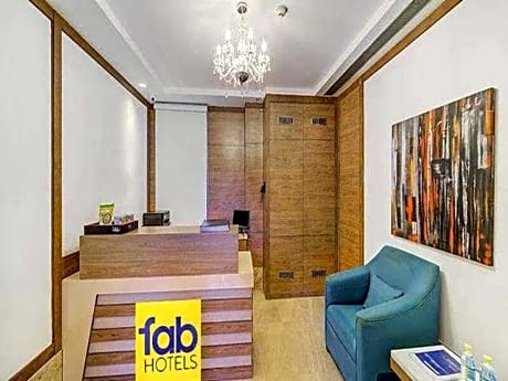 FabHotel F9 Chattarpur