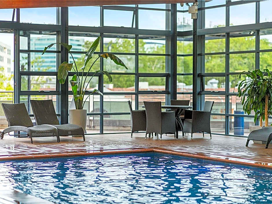 Novotel Canberra