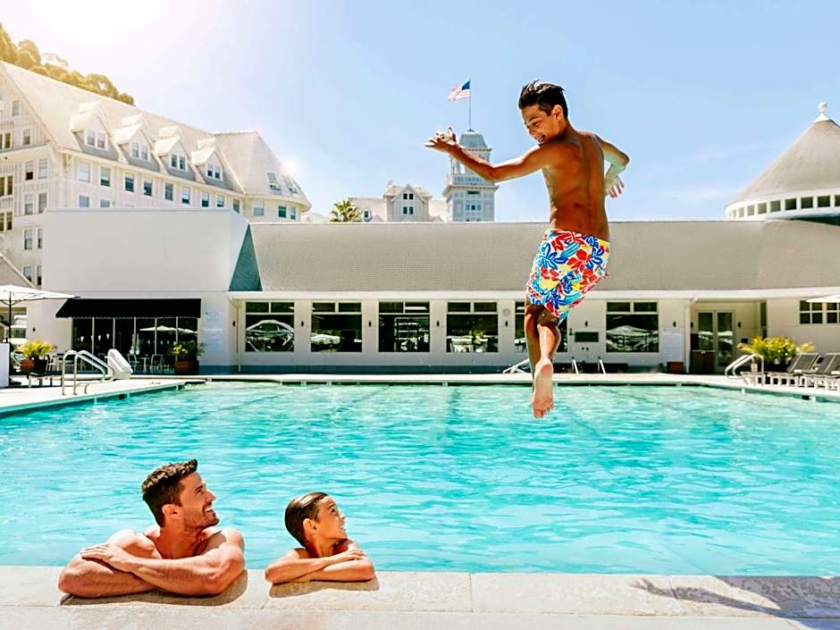 Claremont Resort & Club