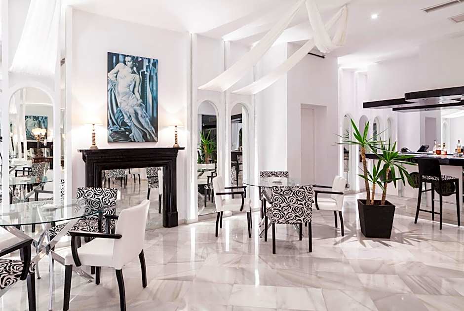 Hotel Suites Albayzin Del Mar