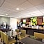 La Quinta Inn & Suites by Wyndham Baton Rouge Siegen Lane