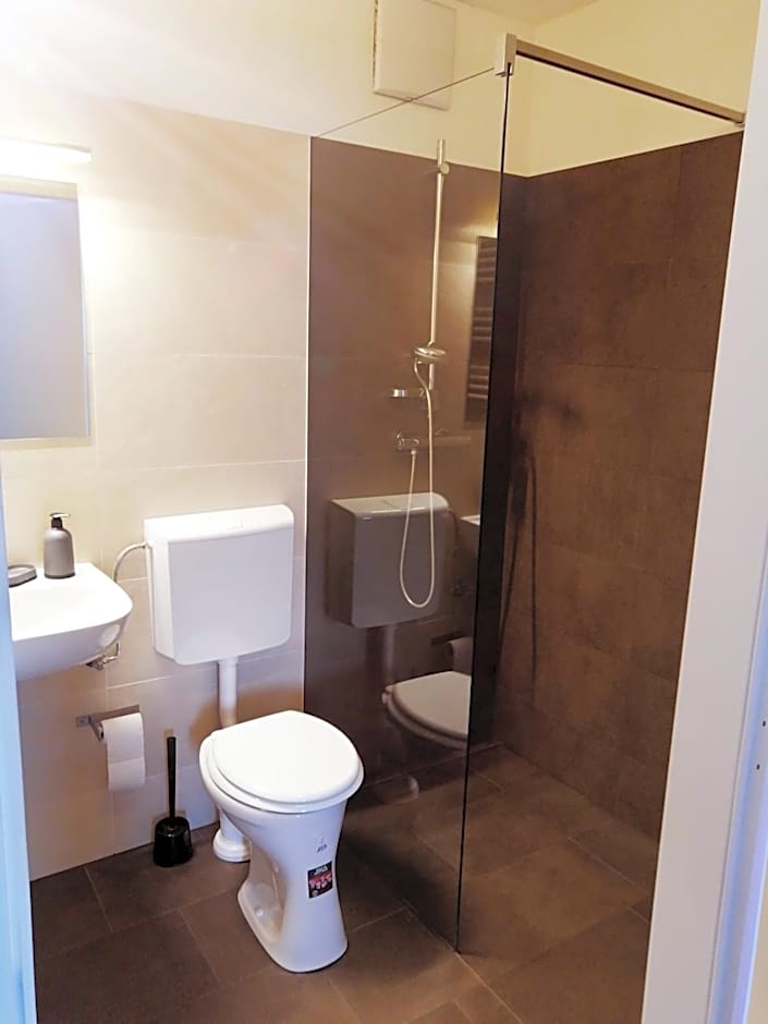 Motel Graz Ost I Free Parking I Self Check-in