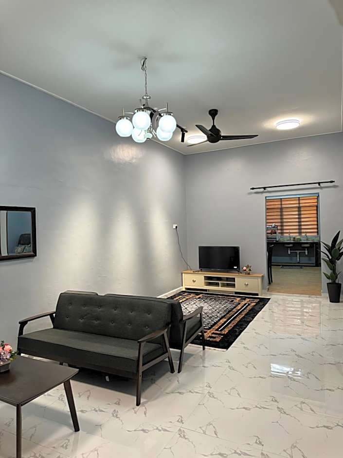 Homestay De Acacia Rumah Melati