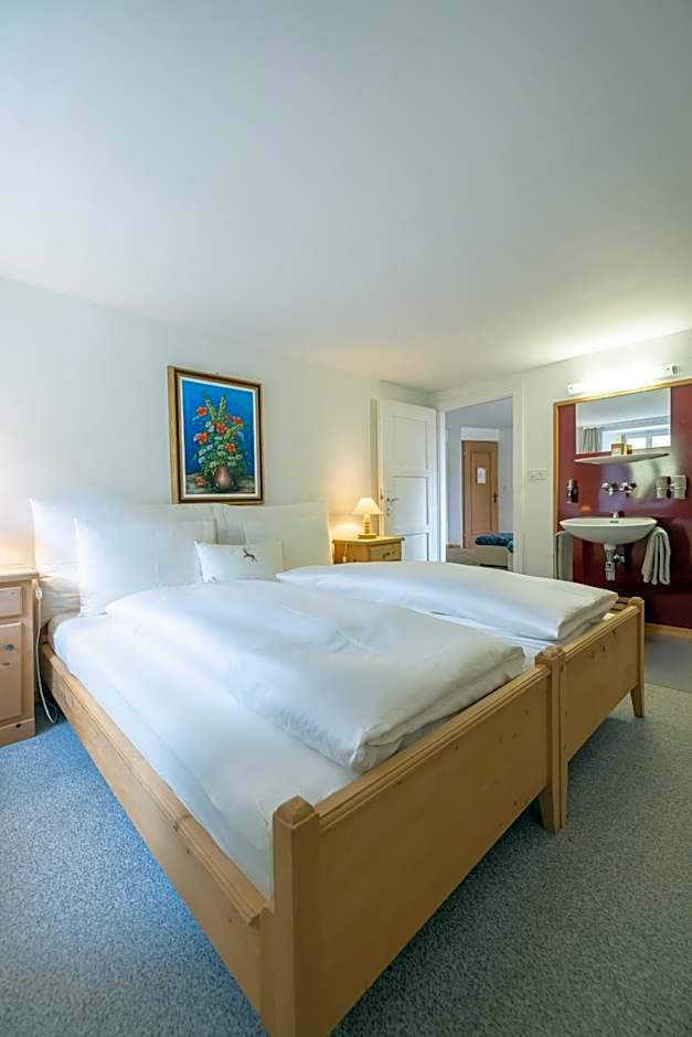 Relais & Châteaux IN LAIN Hotel Cadonau