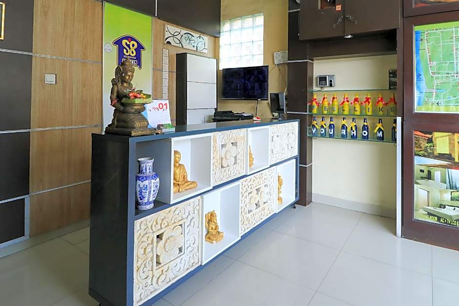 S 8 Suardana Hotel