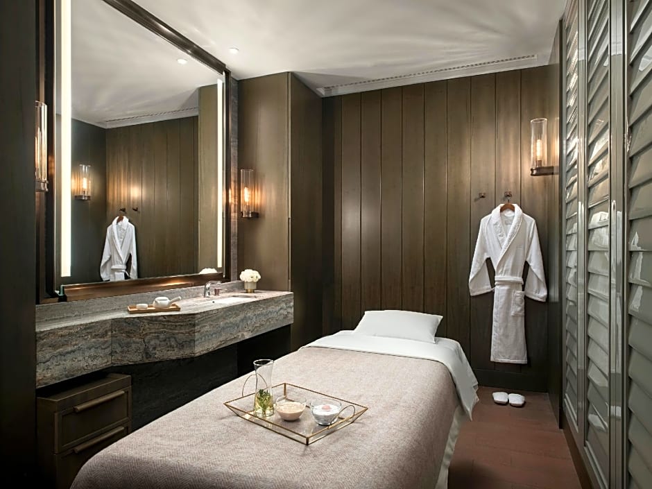 The St. Regis Hong Kong