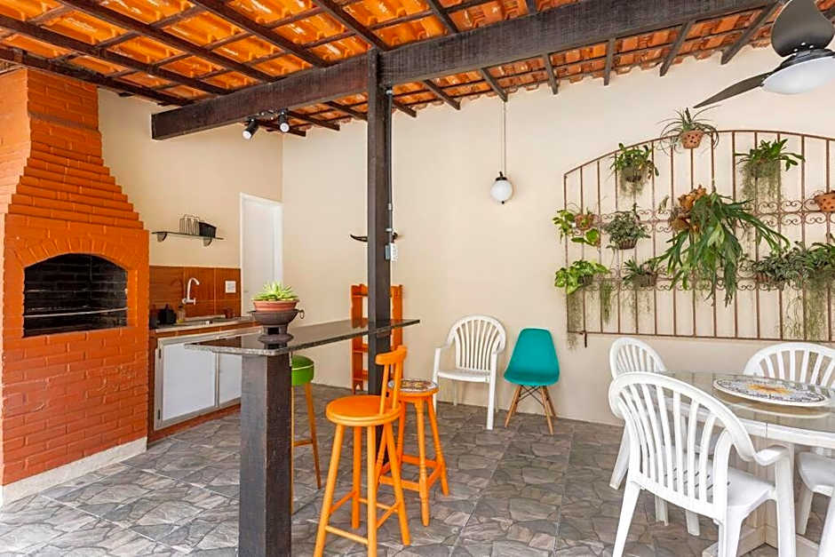 Casa com piscina em Piratininga