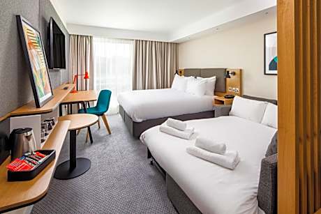 Queen Room with Sofa Bed