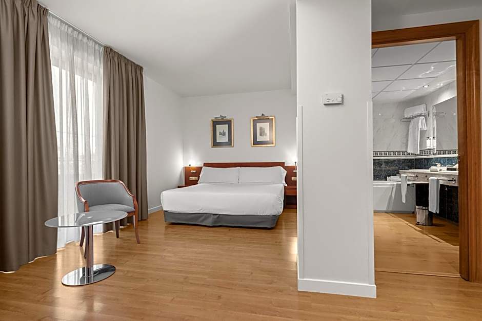 Hotel Zentral Gijón Rey Pelayo