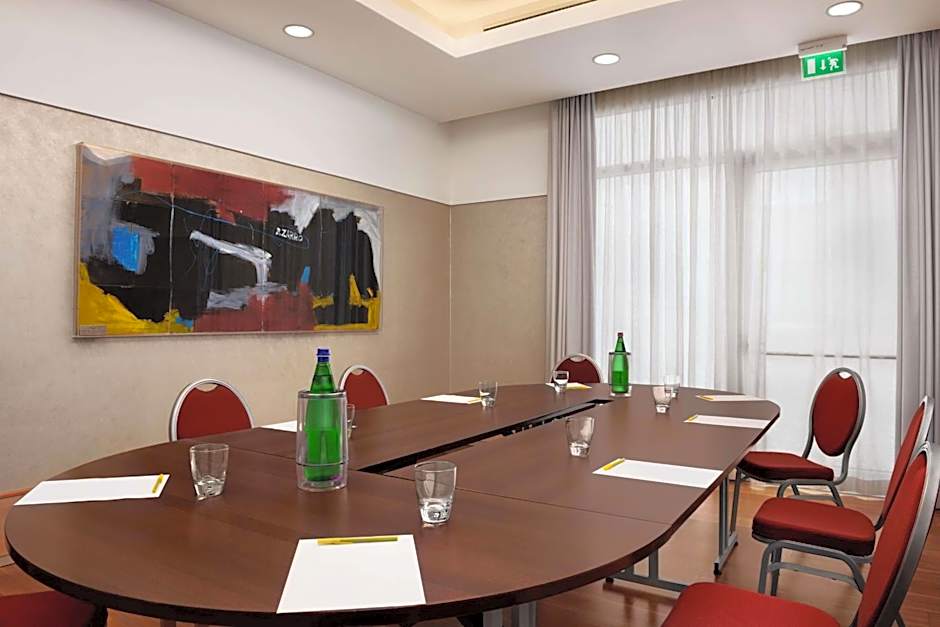 Hilton Garden Inn Rome Airport