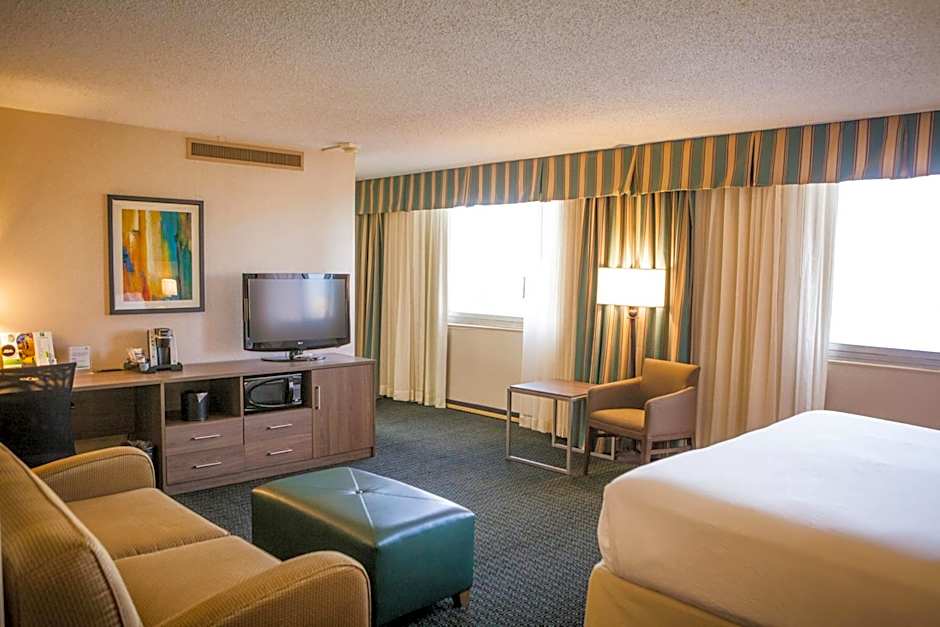 Holiday Inn Des Moines Downtown Hotel By IHG